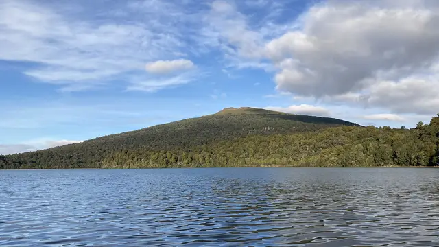 Lake Rotopounamu Track
